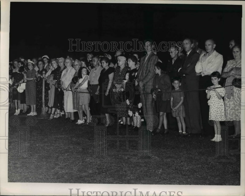 Load image into Gallery viewer, 1951 Press Photo Holy Name Rally in Brookside Stadium
