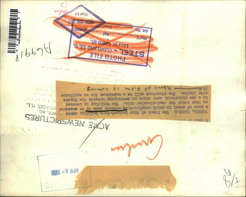 1952 Press Photo Construction of Quonset building outside Topaka city limits