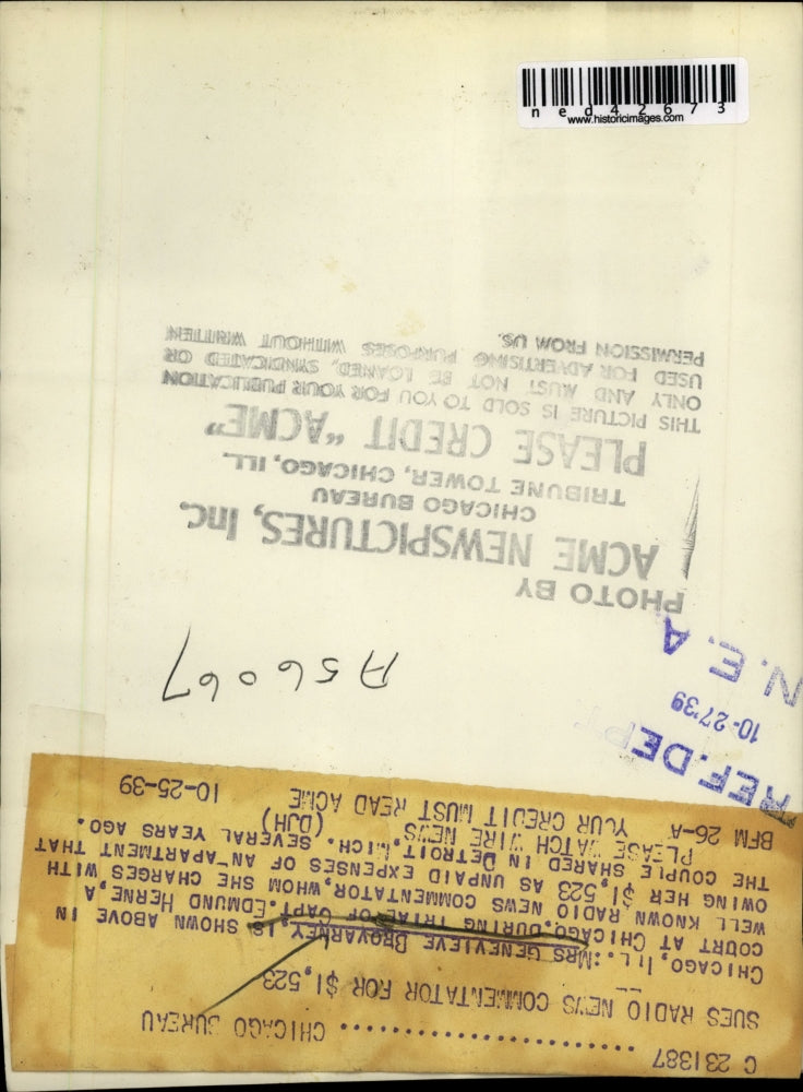 1939 Press Photo Mrs. Genevieve Brovarney in a court at Chicago