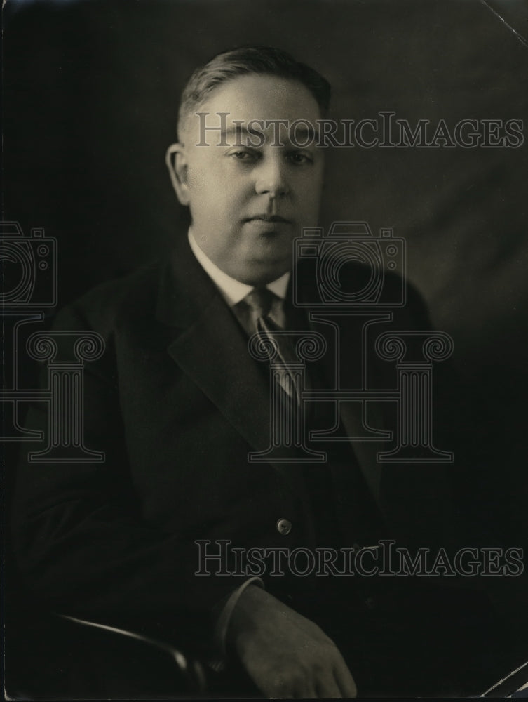 1923 Press Photo John H. Leighton