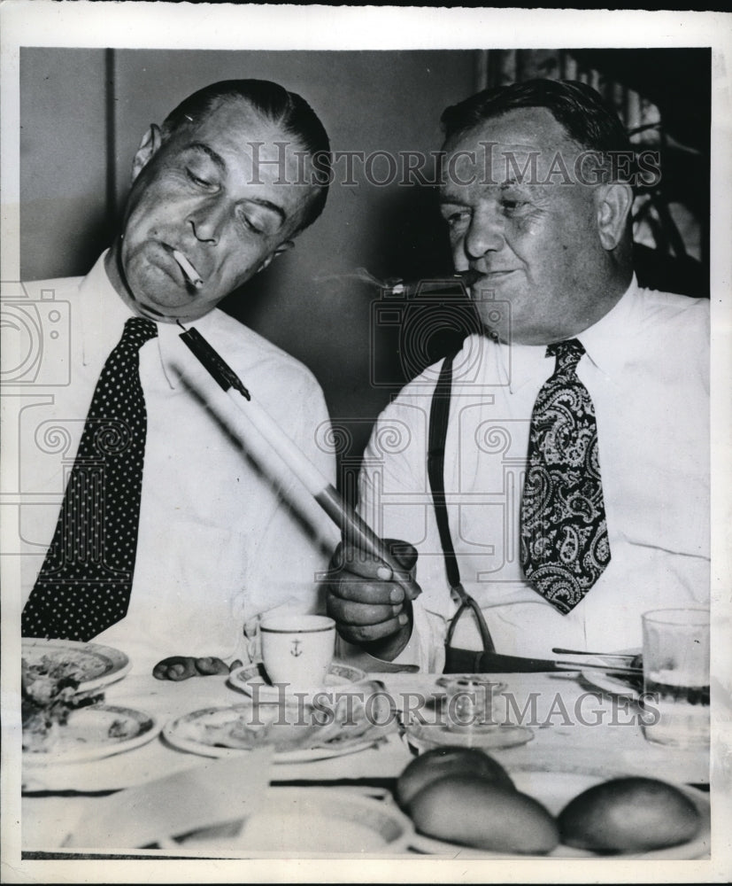 1944 Press Photo and President Albert Foley and Fire Chief John Slattery
