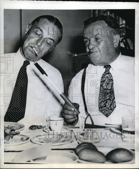 1944 Press Photo and President Albert Foley and Fire Chief John Slattery