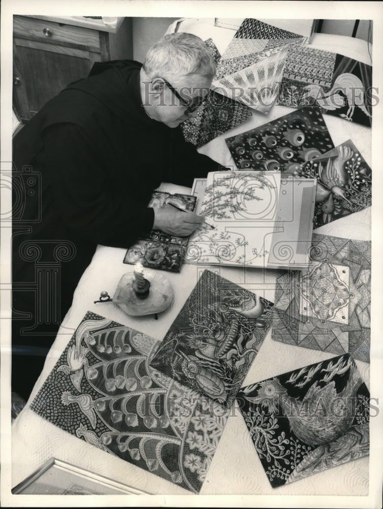 Load image into Gallery viewer, 1959 Press Photo Rev. Mauro Maria Santolini, The Artist-Priest
