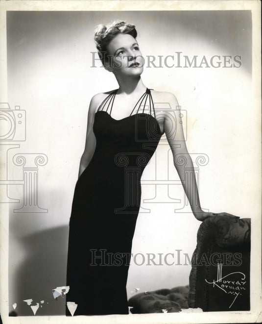 1945 Press Photo Dorothy Shay Radio Singer