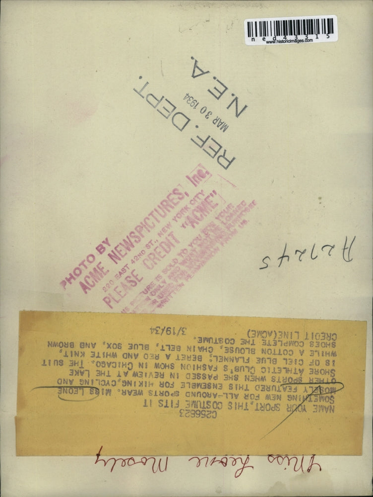 1934 Press Photo Miss Leone Mosely Models New Sports Wear Ensemble