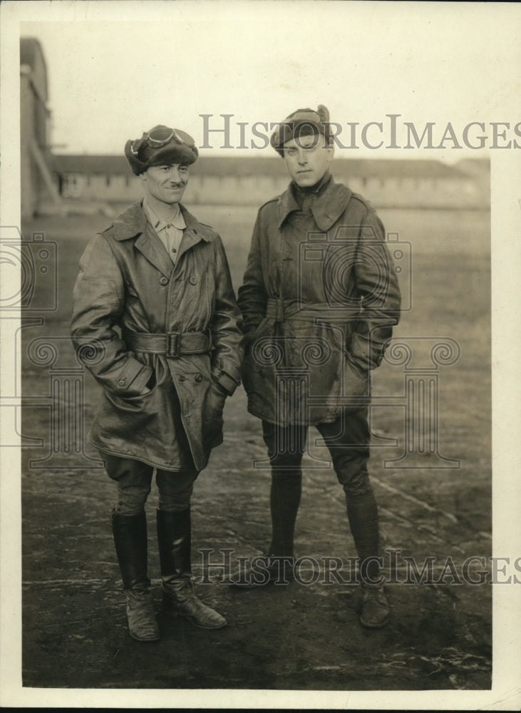 1921 Press Photo Lieut. P. & Sargent O'Neil Chambers