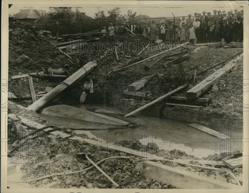 1926 Press Photo Two People Die In Toronto Explosion