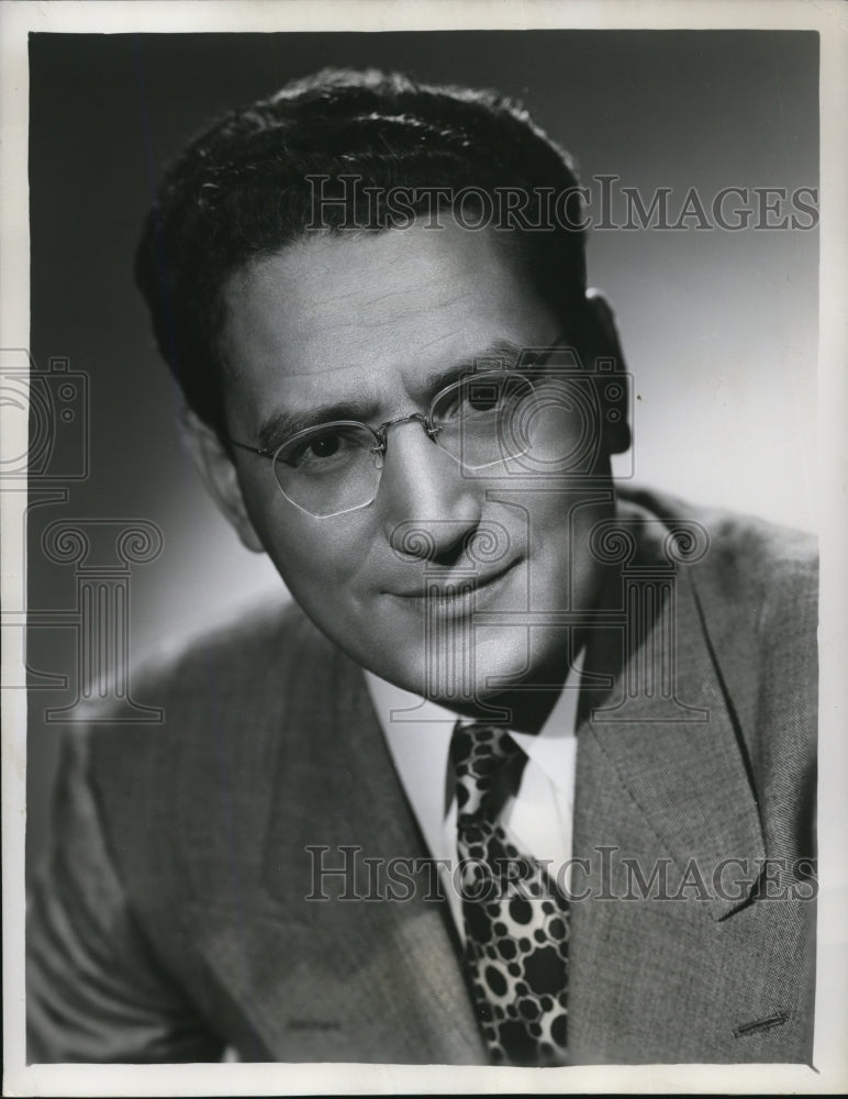 1946 Press Photo Alfredo Antonini, Stadivari Orchestra Program