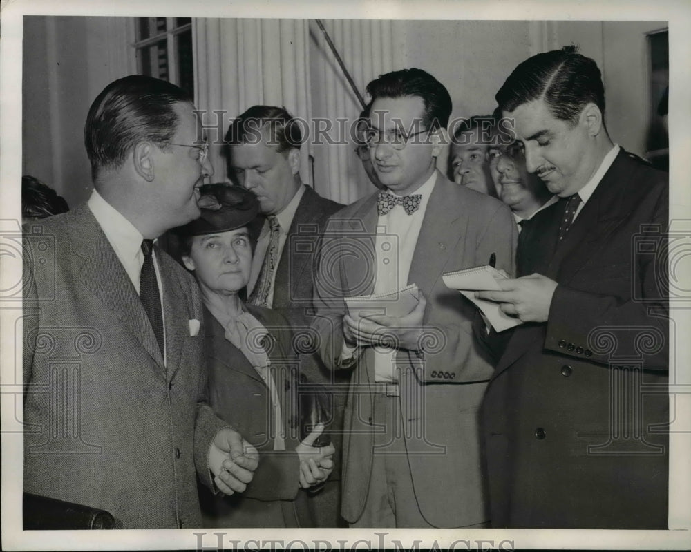 1946 Press Photo OPA Administrator Paul Porter talks about Meat Shortage