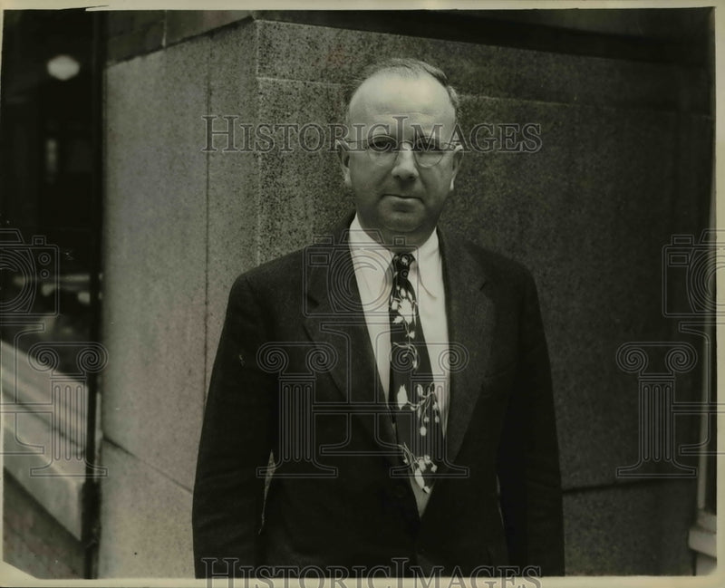 Load image into Gallery viewer, 1934 Press Photo William A Common of Niagara Falls New York
