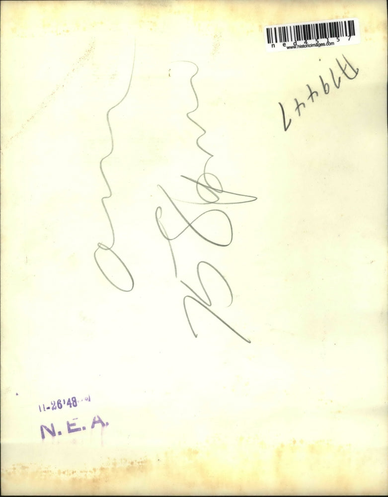 1948 Press Photo Mal Shaw & Frank Gomier Outside Dean's Office