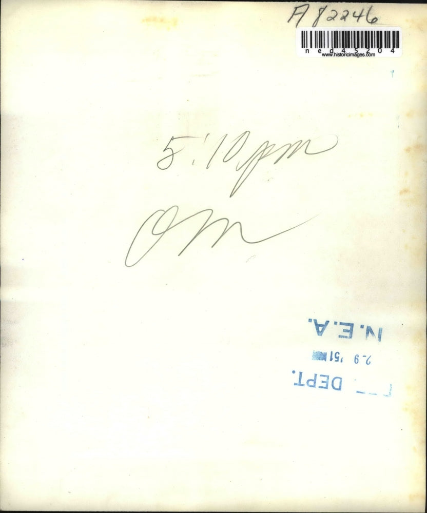 1951 Press Photo Ethan Allen being sworn into the army by Sgt. Sol D. Jacobs