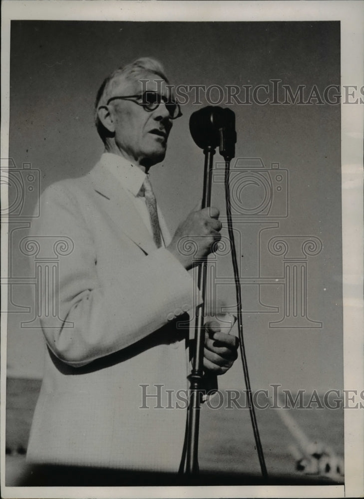 1936 Press Photo Dr. Francis Townsend as he addressed an enthusiastic crowd