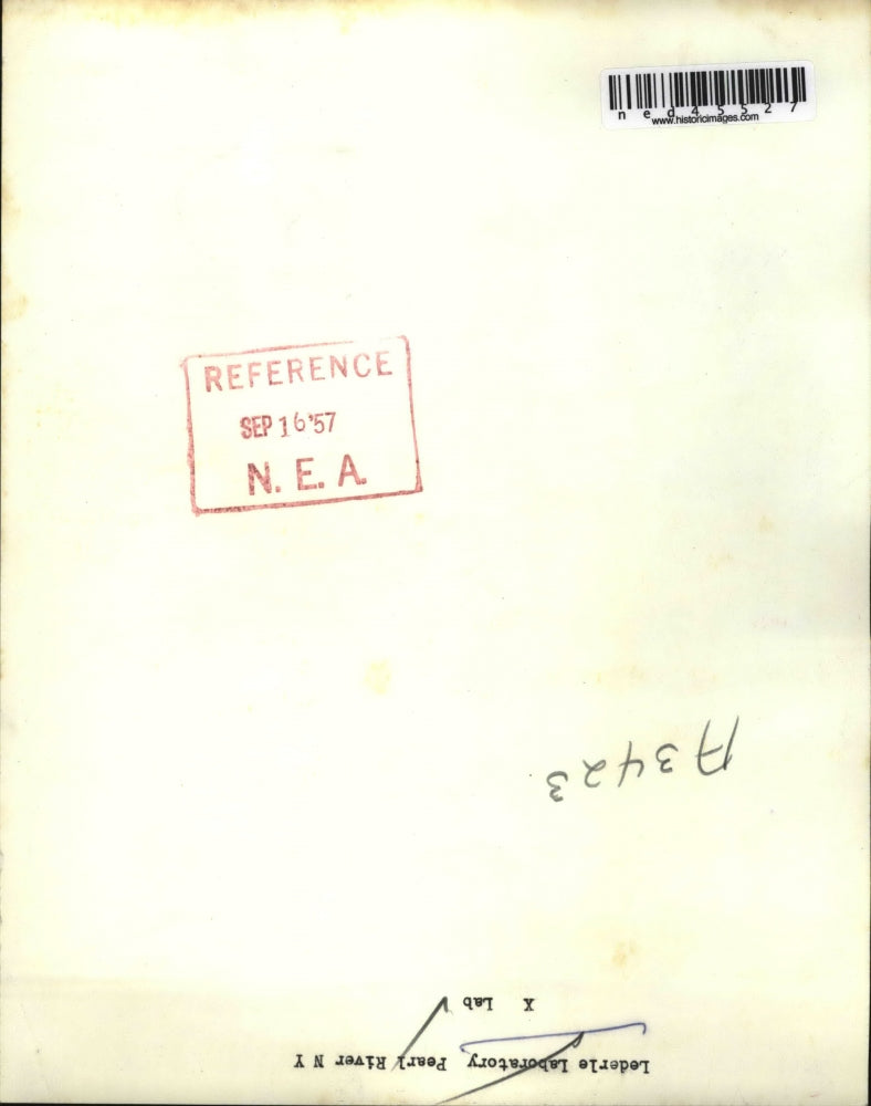 1957 Press Photo Lederle Laboratory, Pearl River New York.