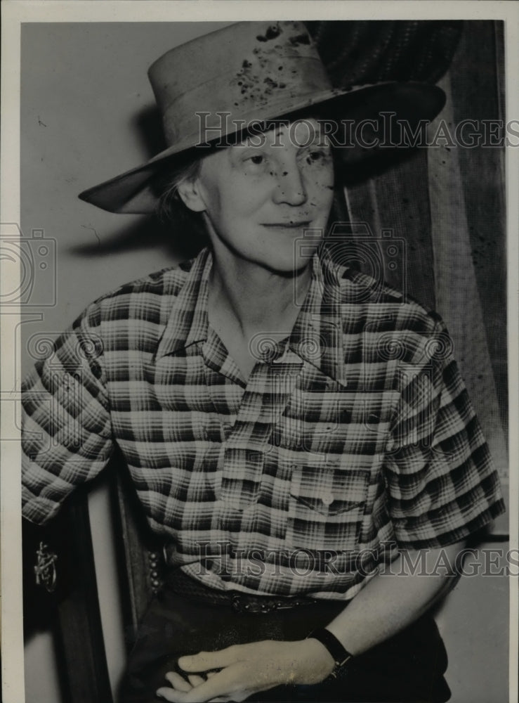1939 Press Photo Mrs. Glegg from Oregon to Missouri by Boat