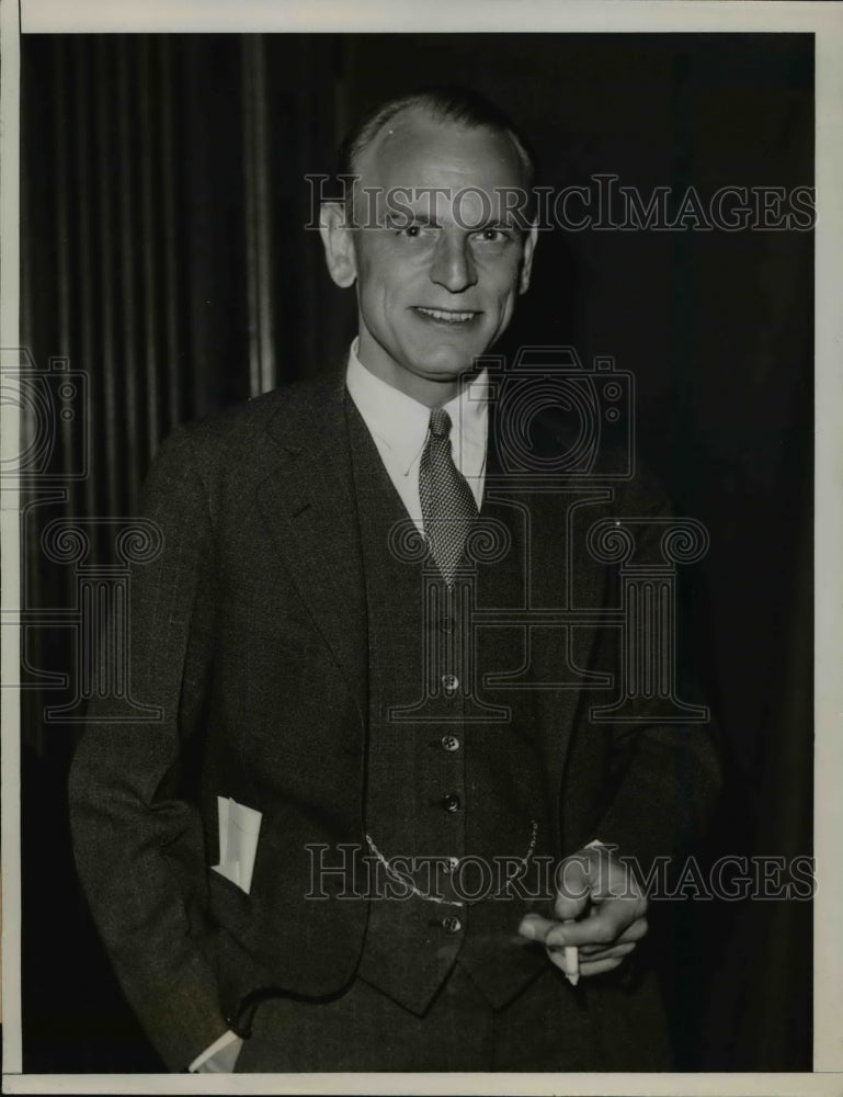 1936 Press Photo James M. Landis Attends Session Of 10th Annual Convention