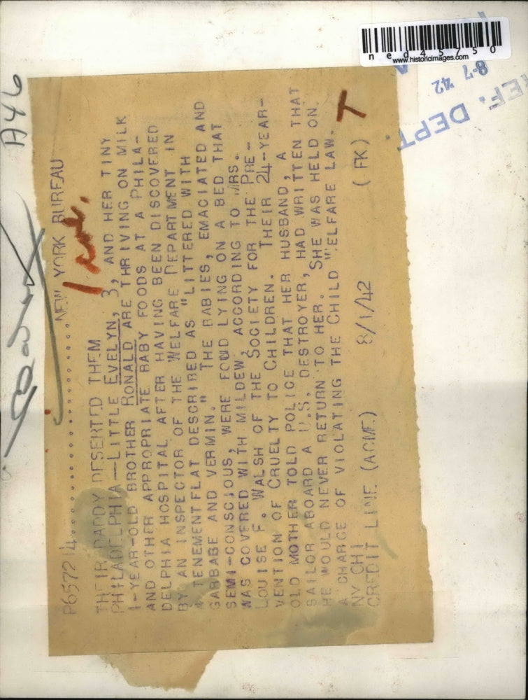 1942 Press Photo Siblings Found Covered with Mildew