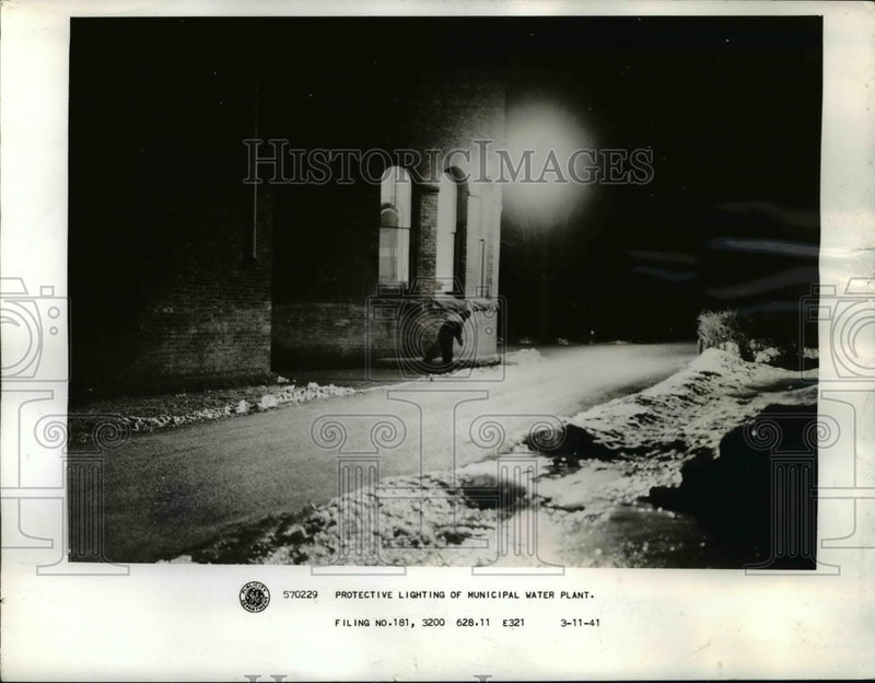 Load image into Gallery viewer, 1941 Press Photo Water Pumping Plant at Schenectady
