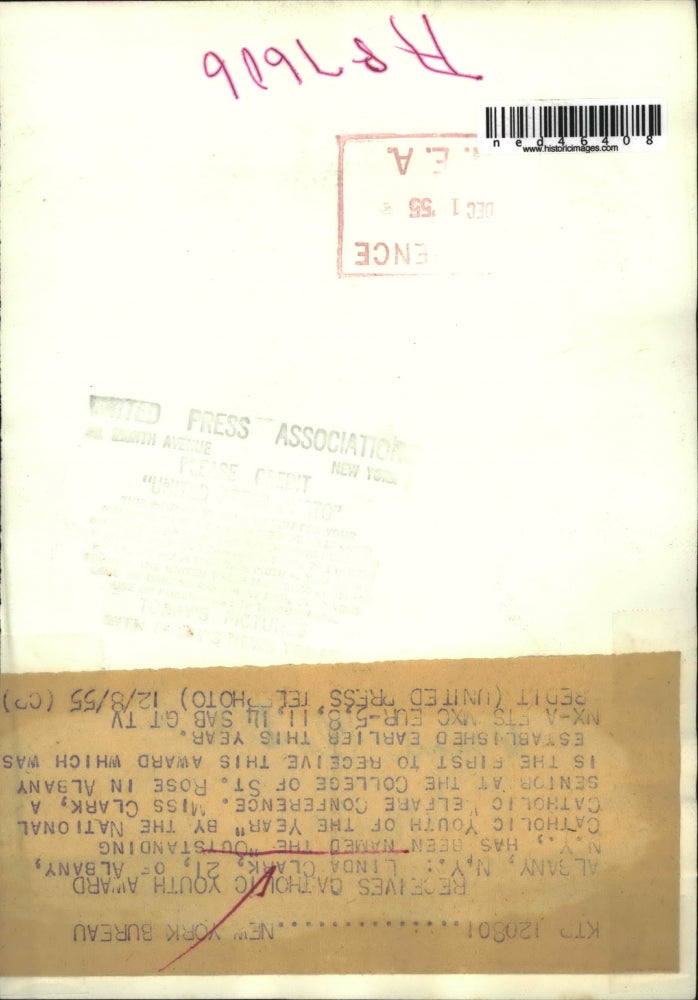 1955 Press Photo Linda Clark, the outstanding catholic youth of the year