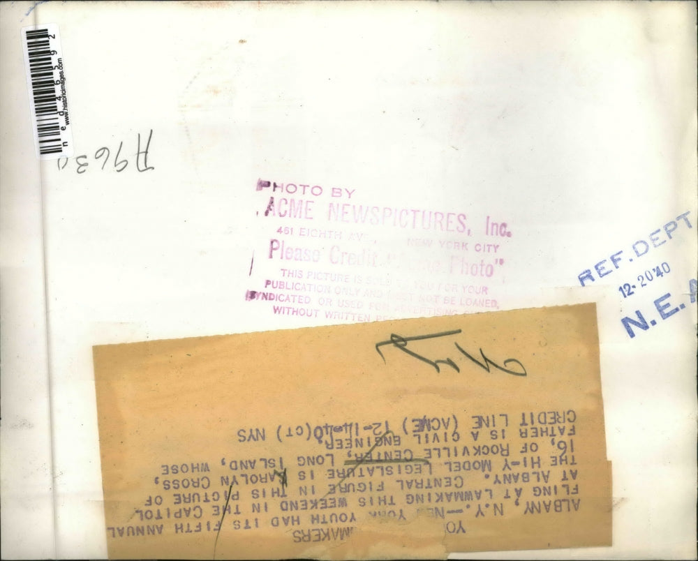 1940 Press Photo Annual fling at lawmaking with Hi-Y legislature Carolyn Cross