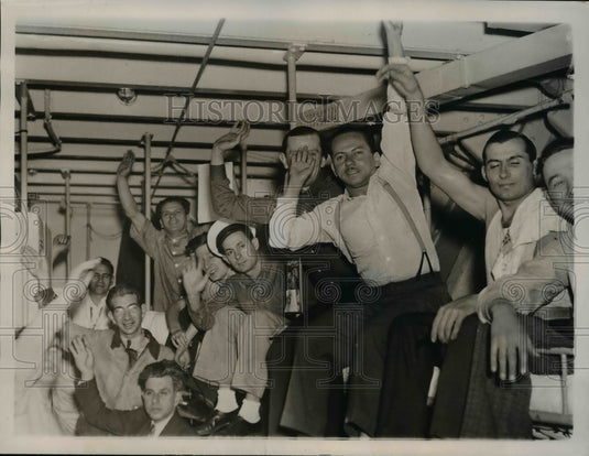 1937 Press Photo Members of the crew of the S.S> California on strike in NY.