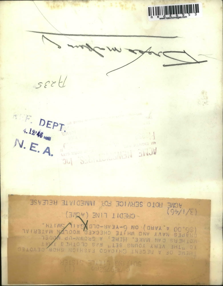 1946 Press Photo Theme of a recent Chicago Fashion show