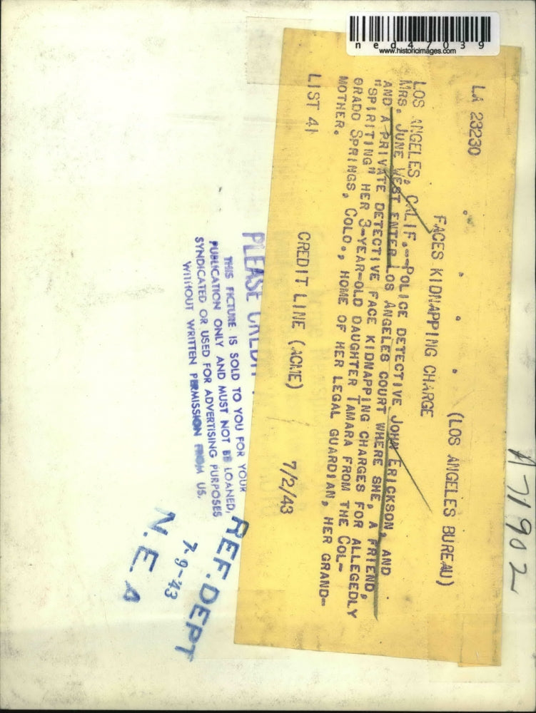 1943 Press Photo Police Detective John Erickson & Mrs June West at court