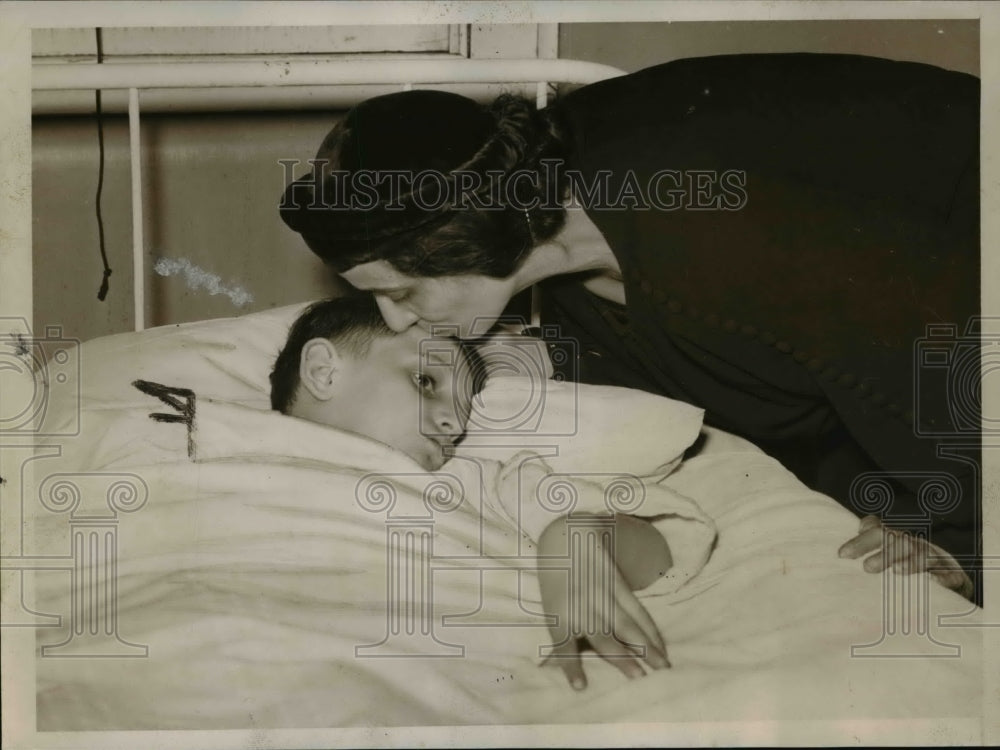 1937 Press Photo George Calegaris Newark New Jersey Tarzan Sophie Calgaris