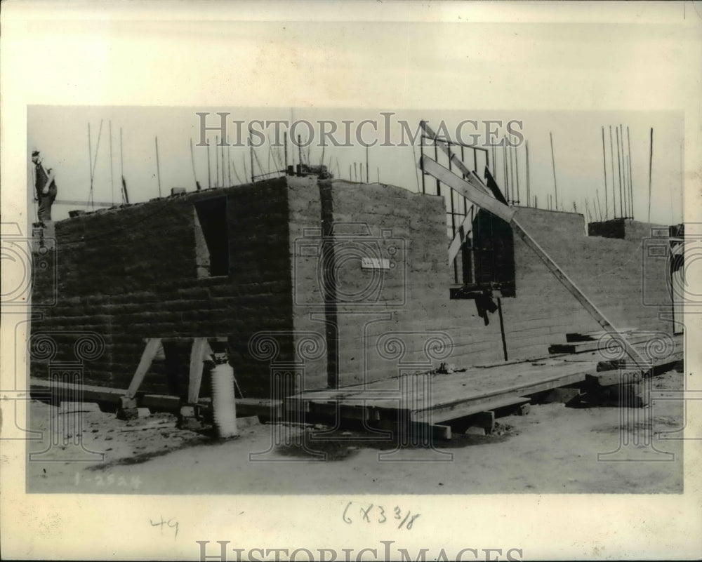 1942 Press Photo Early Stage Building of Adobe Brick House