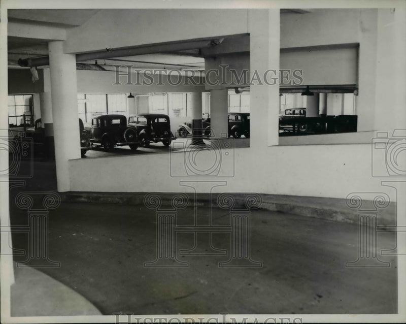 Load image into Gallery viewer, 1934 Press Photo Parking area of the new Justice Department quarters
