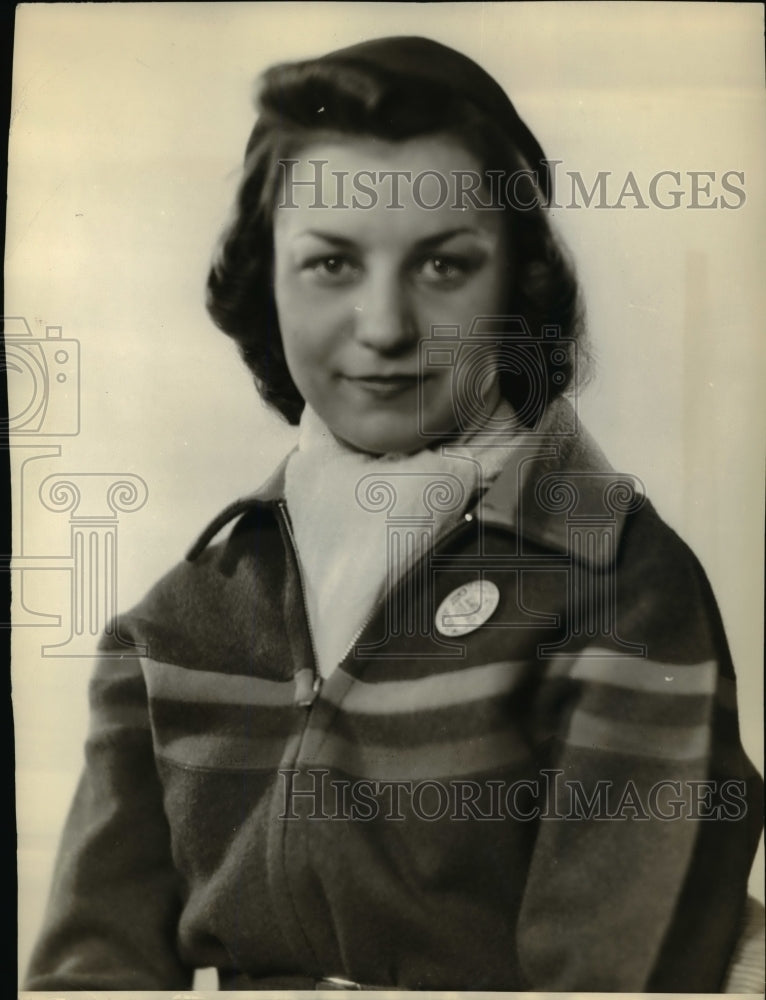 1938 Press Photo Delphine Stackus for Michigan Winter Carnival at Petoskey