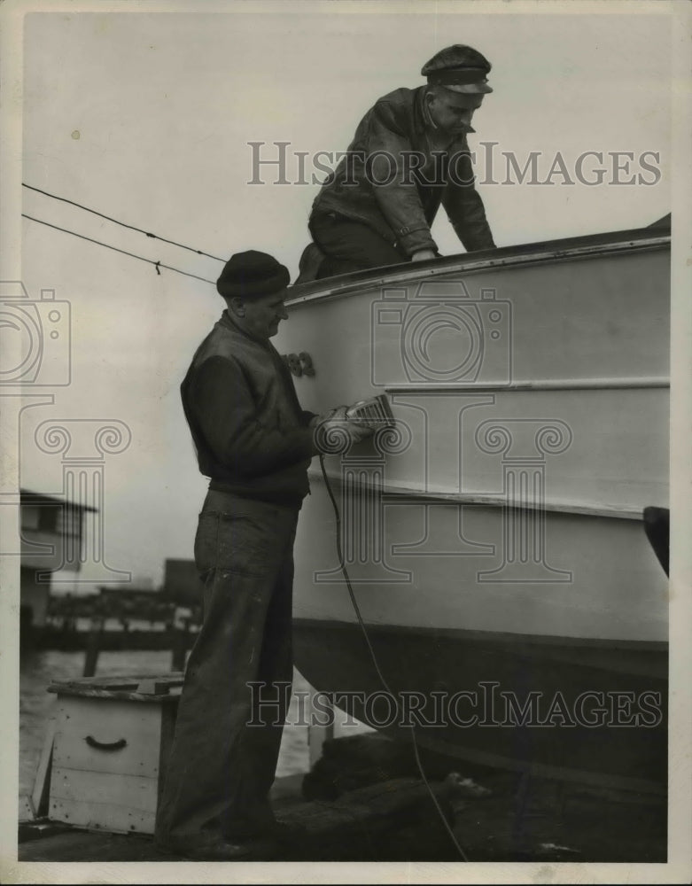 Load image into Gallery viewer, 1947 Press Photo Commodore of Lakeside Yacht Club, Charlz Sparks
