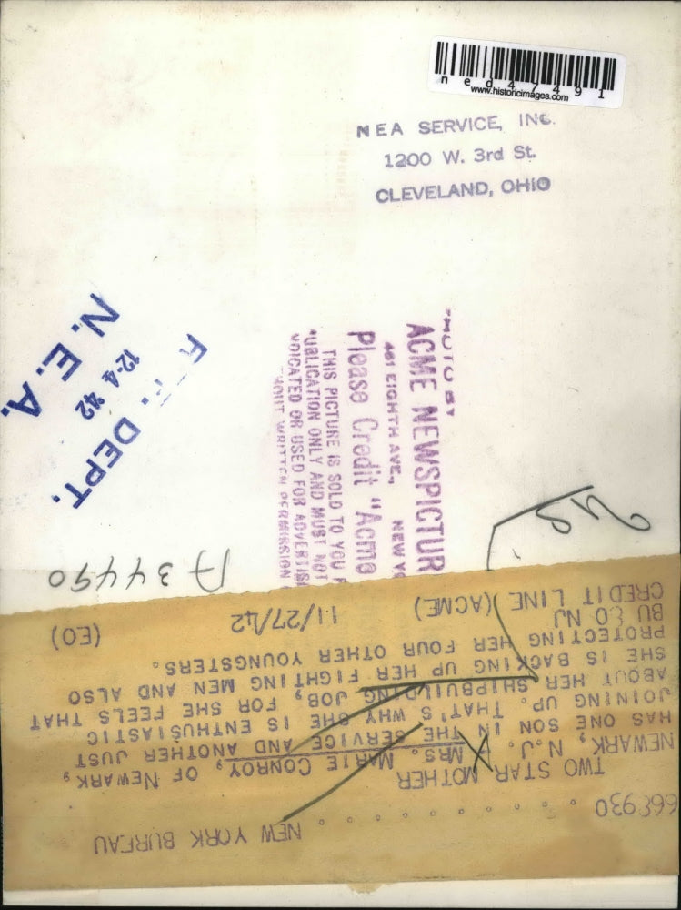 1942 Press Photo Mrs. Marie Conroy on her Shipbuilding Job