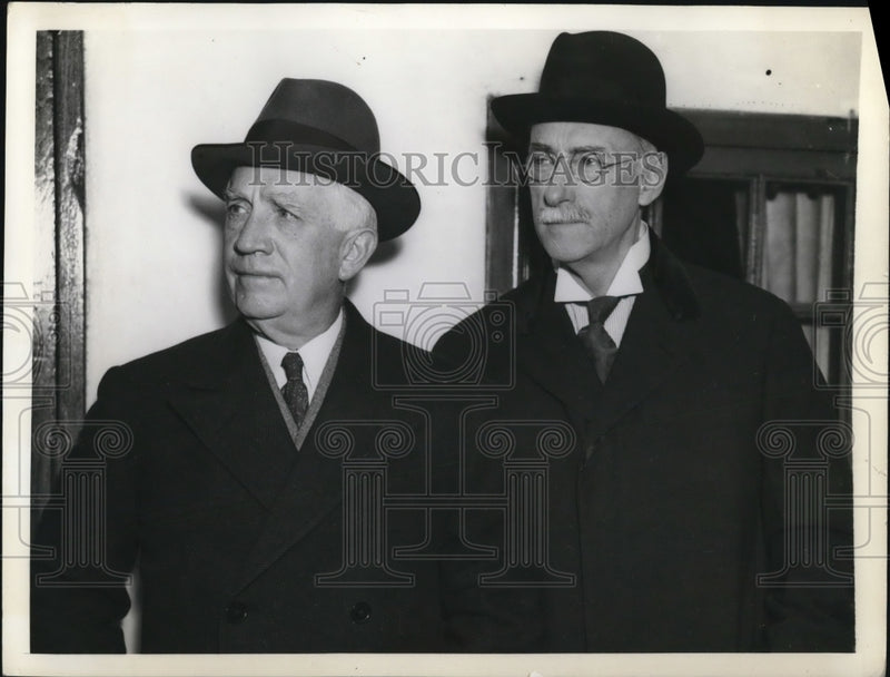 Load image into Gallery viewer, 1937 Press Photo Norman Davis and Dave Hennen Morris at New York
