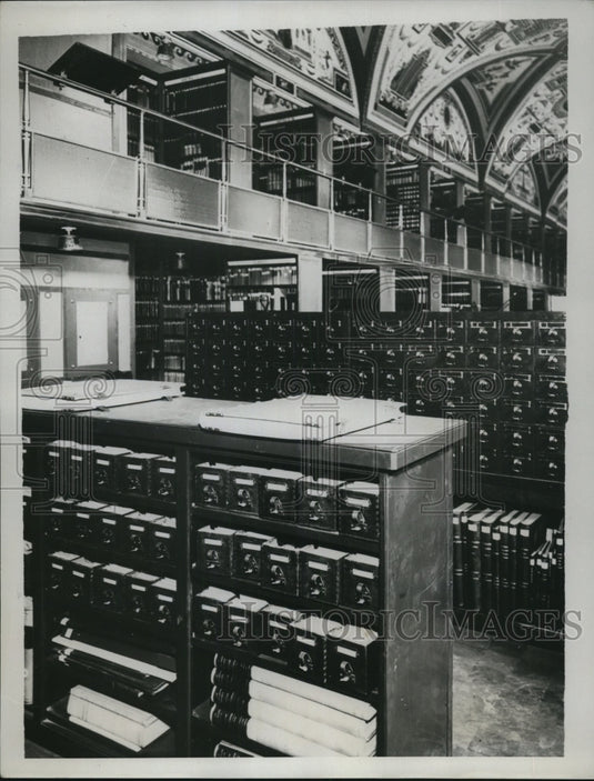 1933 Press Photo Vatican library restored and open to the public