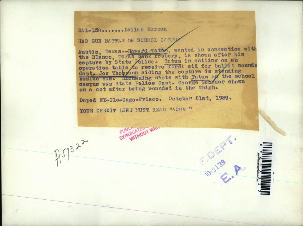 1939 Press Photo Wanted Howard Taton with Capt Joe Thompson