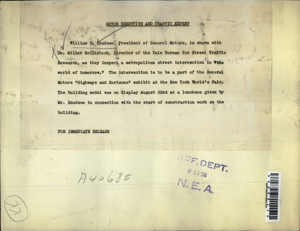 1938 Press Photo William Knudsen pres of GM & Dr Miller cClintock Yale research