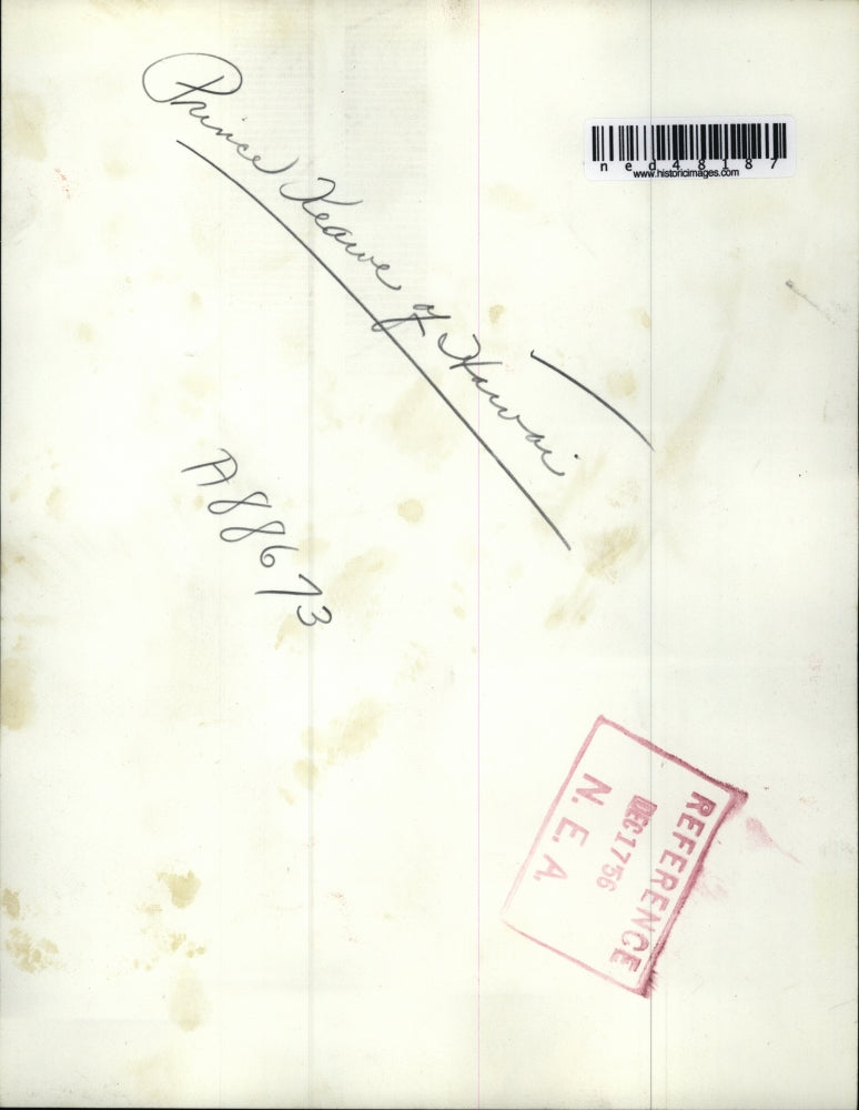 1956 Press Photo Denver Colo. Mrs Jane Tomberlin waits for groom