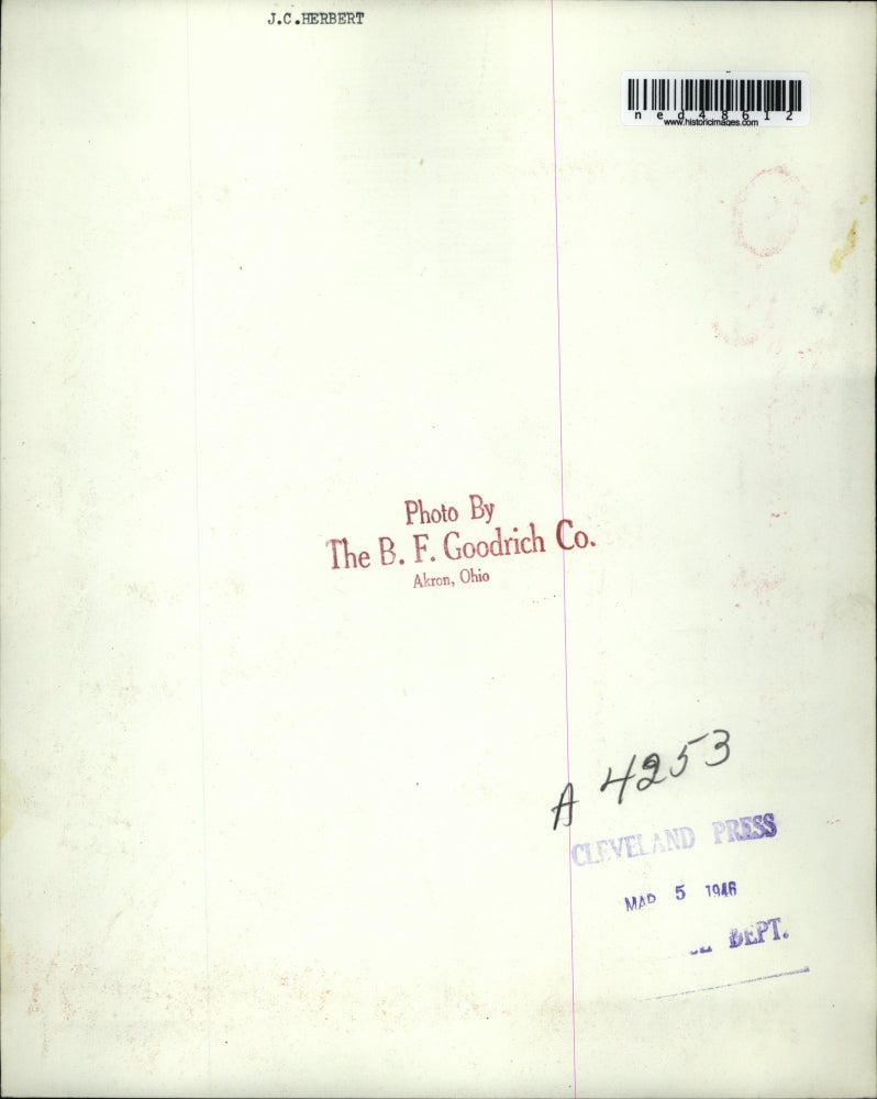 1946 Press Photo JC Herbert of the BF Goodrich Co