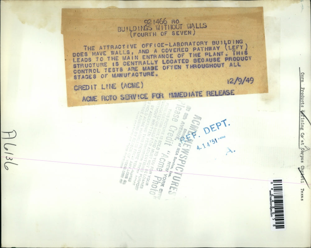 1949 Press Photo The Attractive Office-Laboratory Building