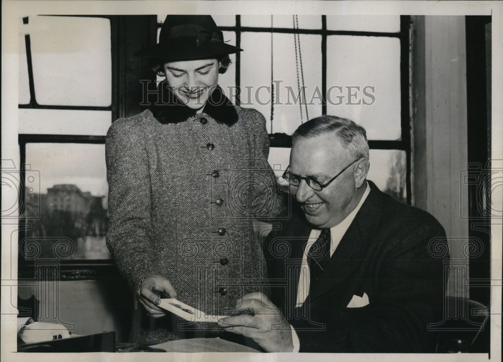 1939 Press Photo New Marine Brigadair General , Edward Ostermann with Katherine