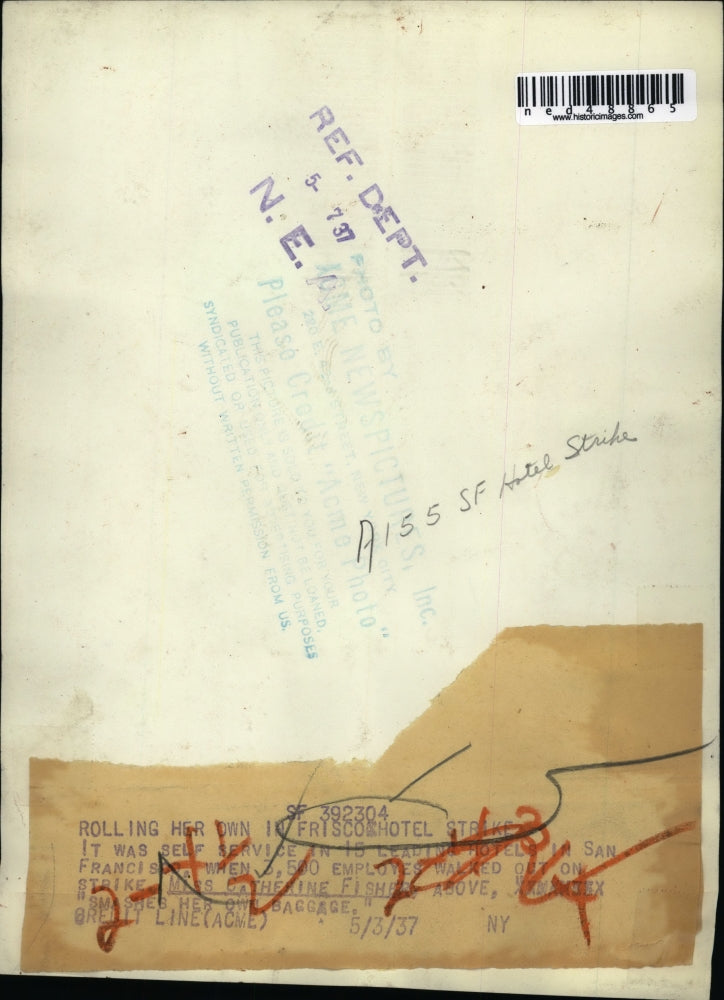 1937 Press Photo Smashing Your Own Luggage