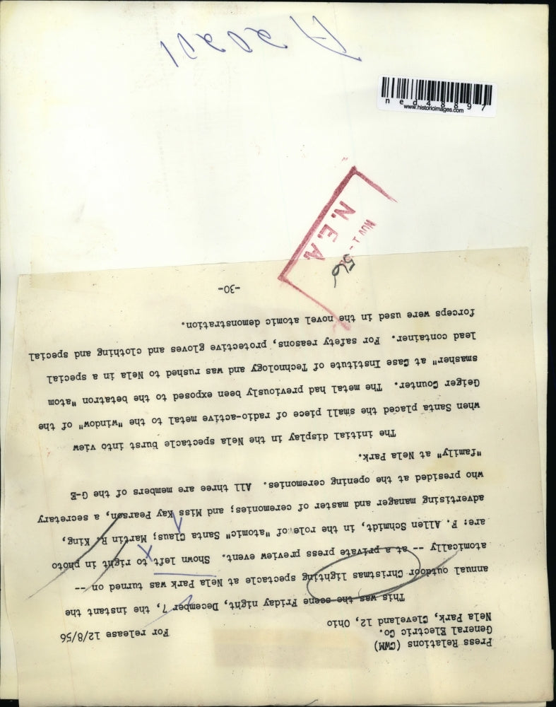 1956 Press Photo F. Allen Schmidt, Martin King, Nela Park Christmas Lighting