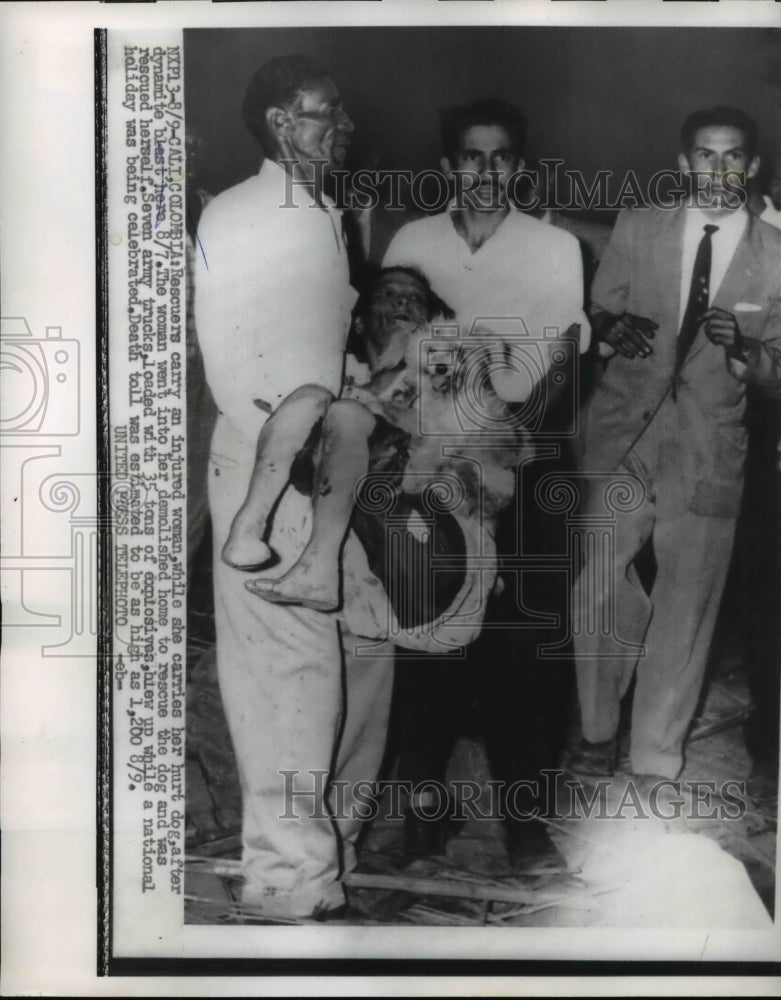 1956 Press Photo Cali Colmbia victims of an explosion during holiday