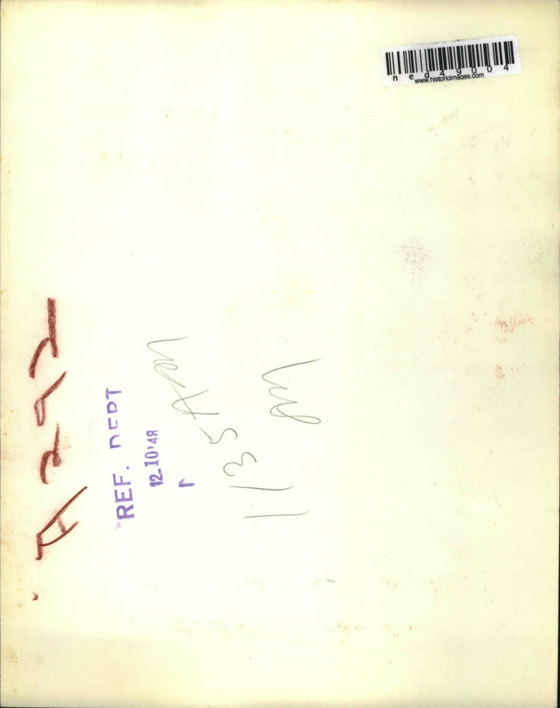 1948 Press Photo Mr & Mrs Ray Ernst side of home exploded leaving them homeless