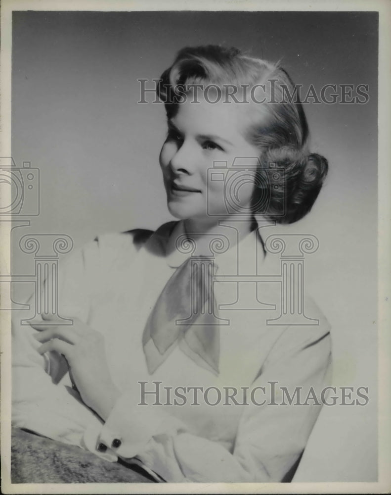 1957 Press Photo Maria Lynn, actress in the comedy film The Match Maker