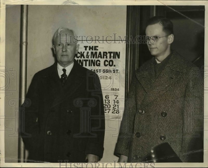 Load image into Gallery viewer, 1934 Press Photo Jos R. Nutt, banker indicted for Cleveland Bank Collapsed
