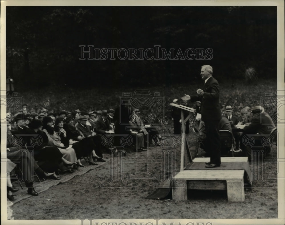 1933 Press Photo Governor A Harry Moore of NJ Speaks at Dedication of M L Schiff- Historic Images