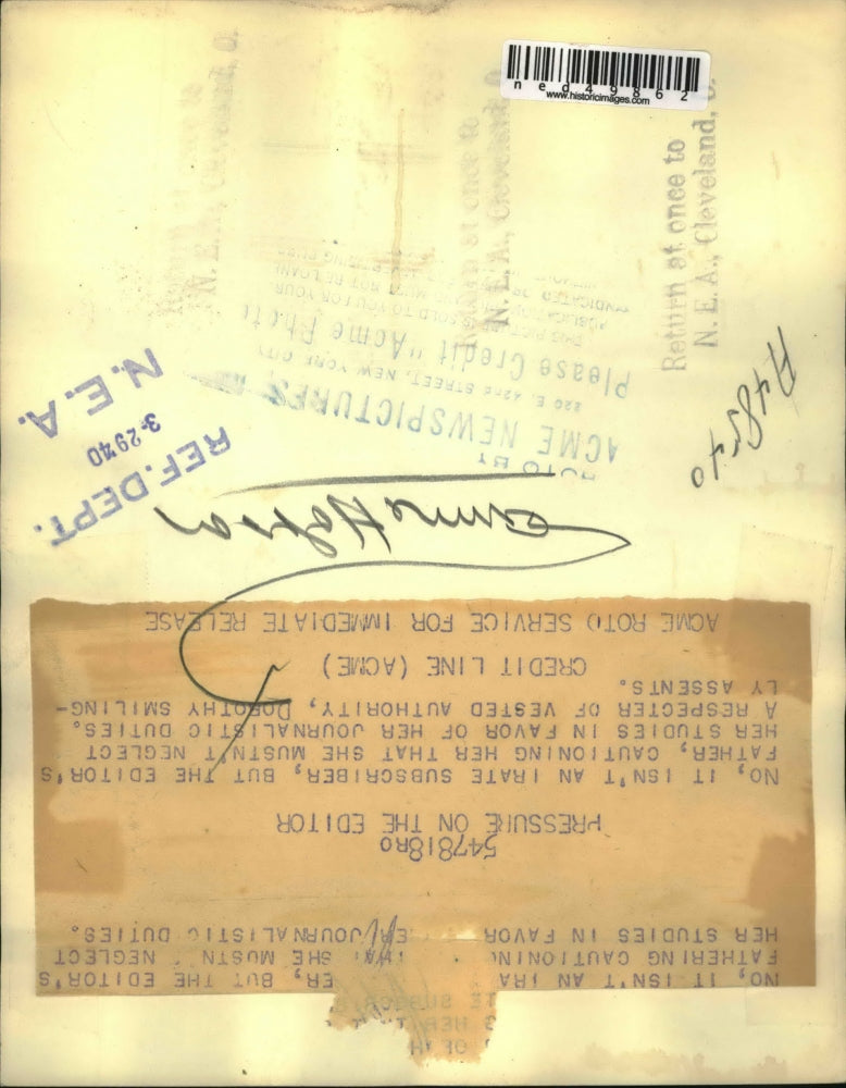 1940 Press Photo Father Warning Child Not To Neglect Studies For Journalism