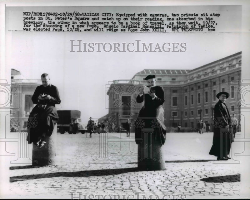 Load image into Gallery viewer, 1958 Press Photo Priests sit atop the St. Peter's Square
